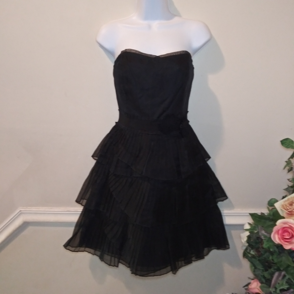 White House Black Market Sexy Strapless Tiered Skirt, Black Silk Cocktail Dress